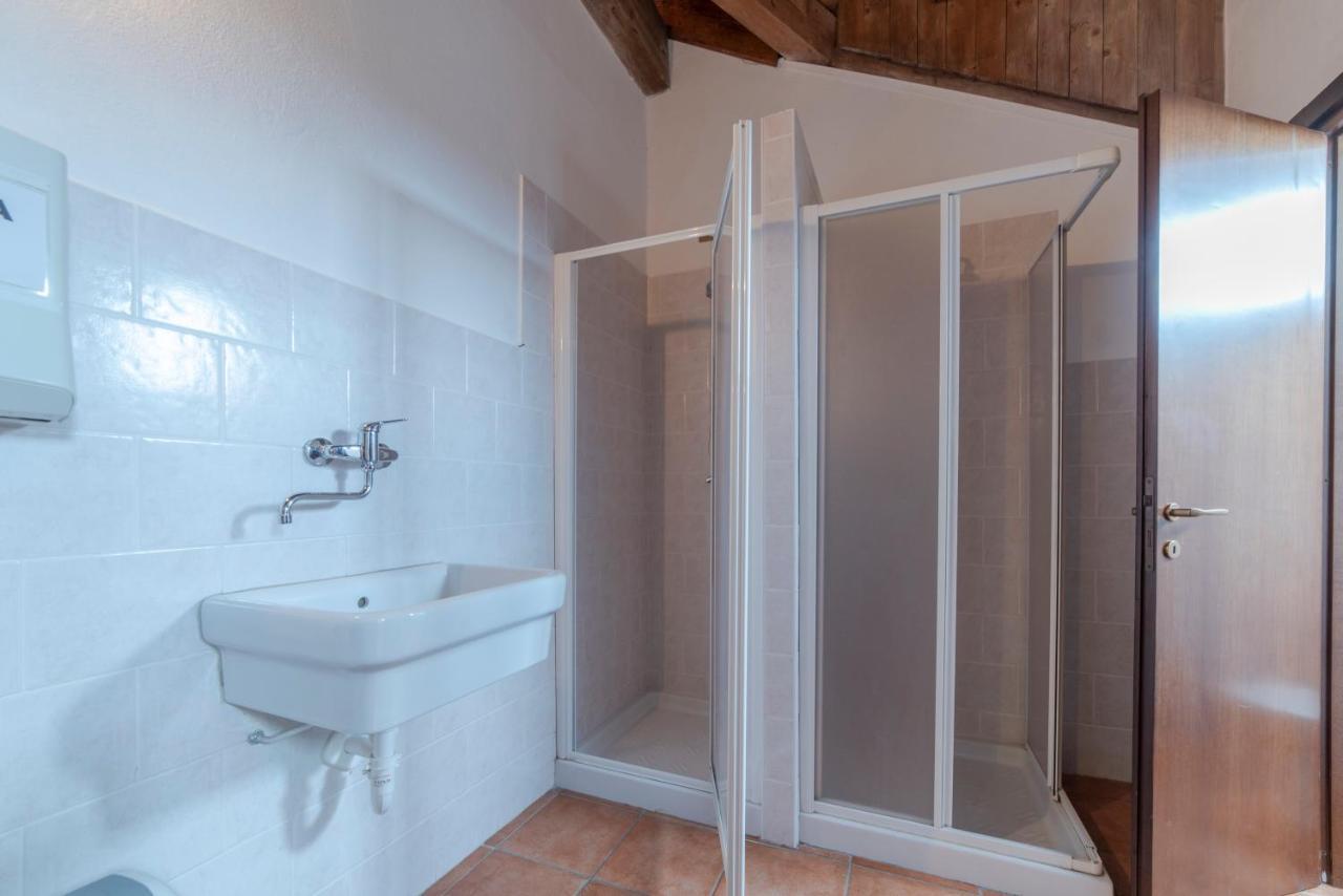 Rifugio Parpinasca Hostel Trontano Bagian luar foto