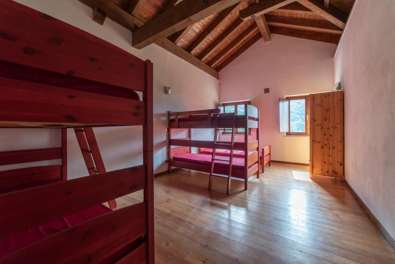 Rifugio Parpinasca Hostel Trontano Bagian luar foto